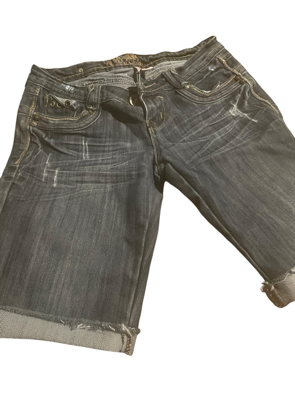 Almost Famous size 3 Dark Wash Women's Denim Shorts